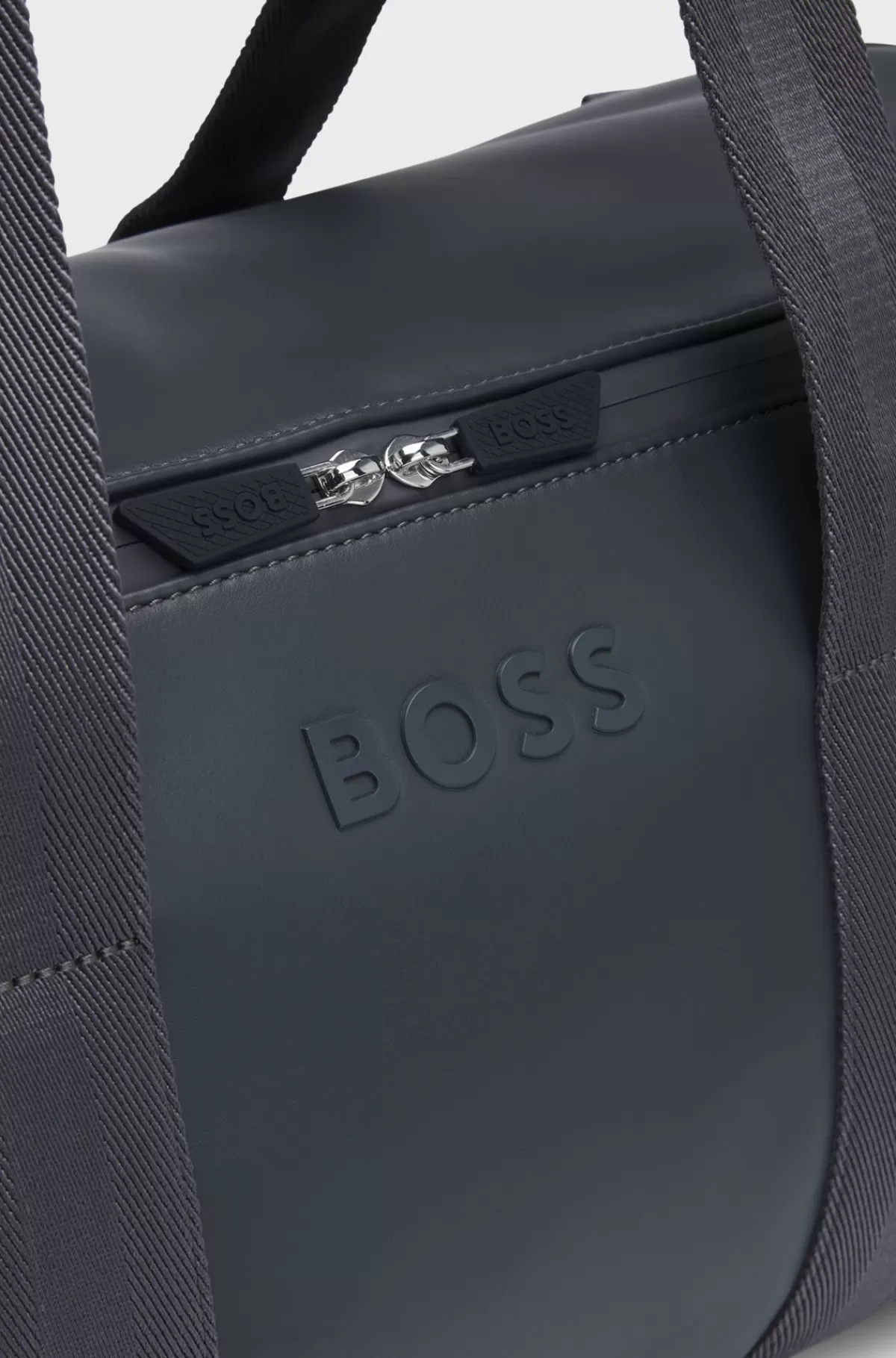 HUGO BOSS Weekendtaske I Imiteret Læder Med Aftagelig Rem Mørkegrå Clearance