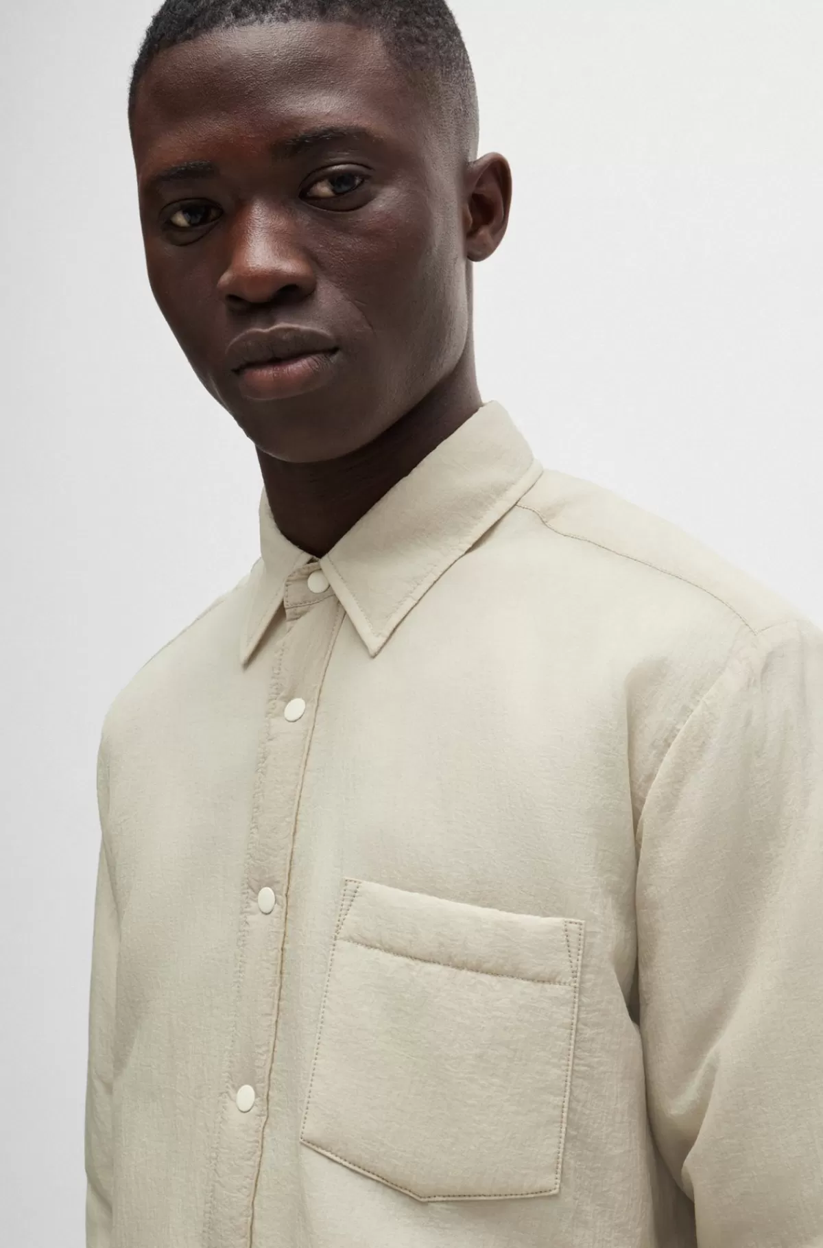 HUGO BOSS Yderskjorte Med Relaxed Fit, Quiltning På Indersiden Og Krave Med Spidse Flipper Lys beige Sale